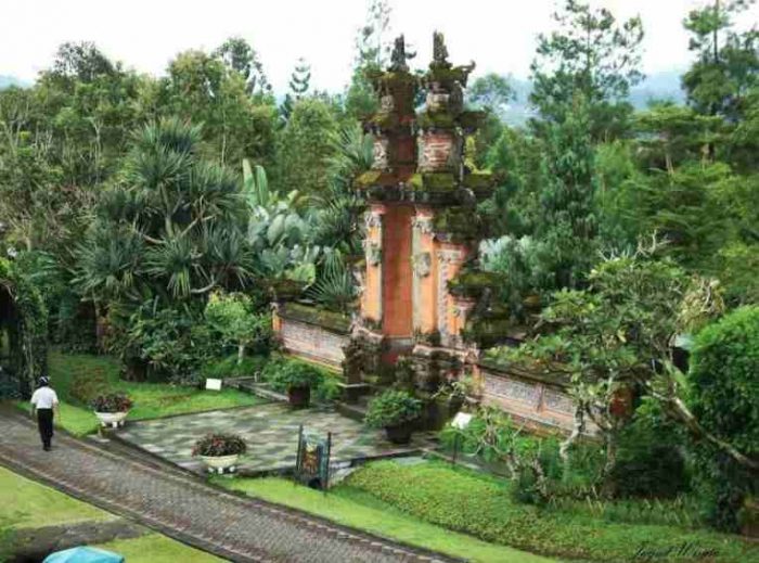 Taman Bali Taman Bunga Nusantara